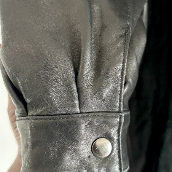 Y2K Kirkland Leather Jacket | Vintage Leather Jacket Size: Large - Picture 5 of 6